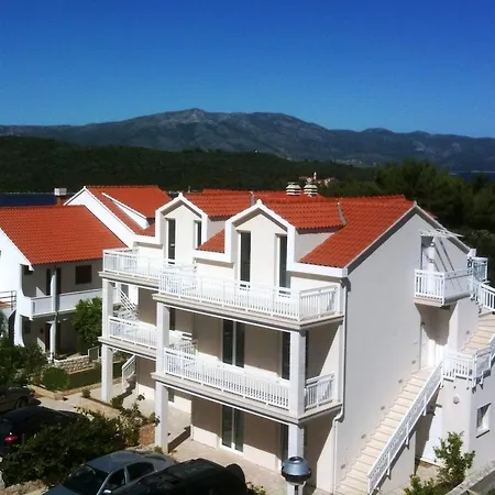 Apartments Maricevic Korcula Town Room photo
